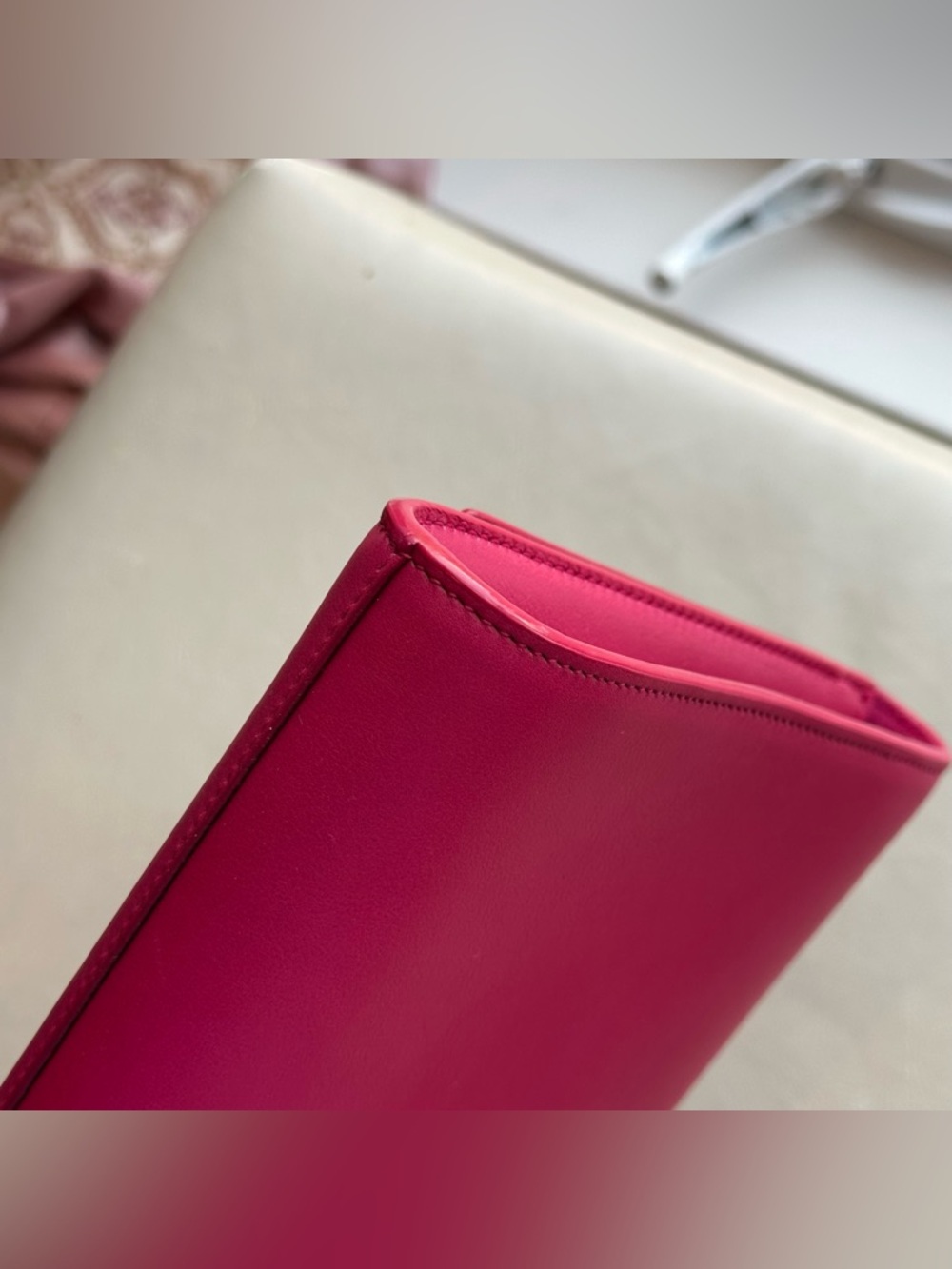 Saint Laurent Fuchsia Pink Leather Classic Y Ligne Clutch - Picture 4 of 16